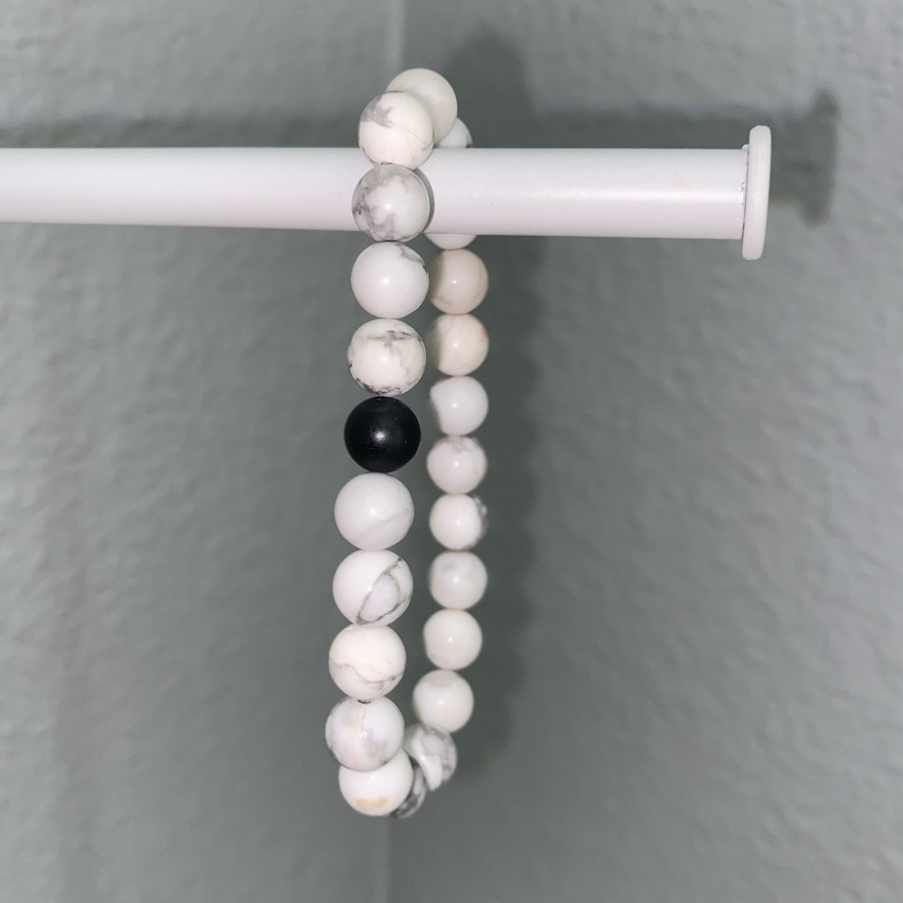 urban outfitters marble distance bracelet